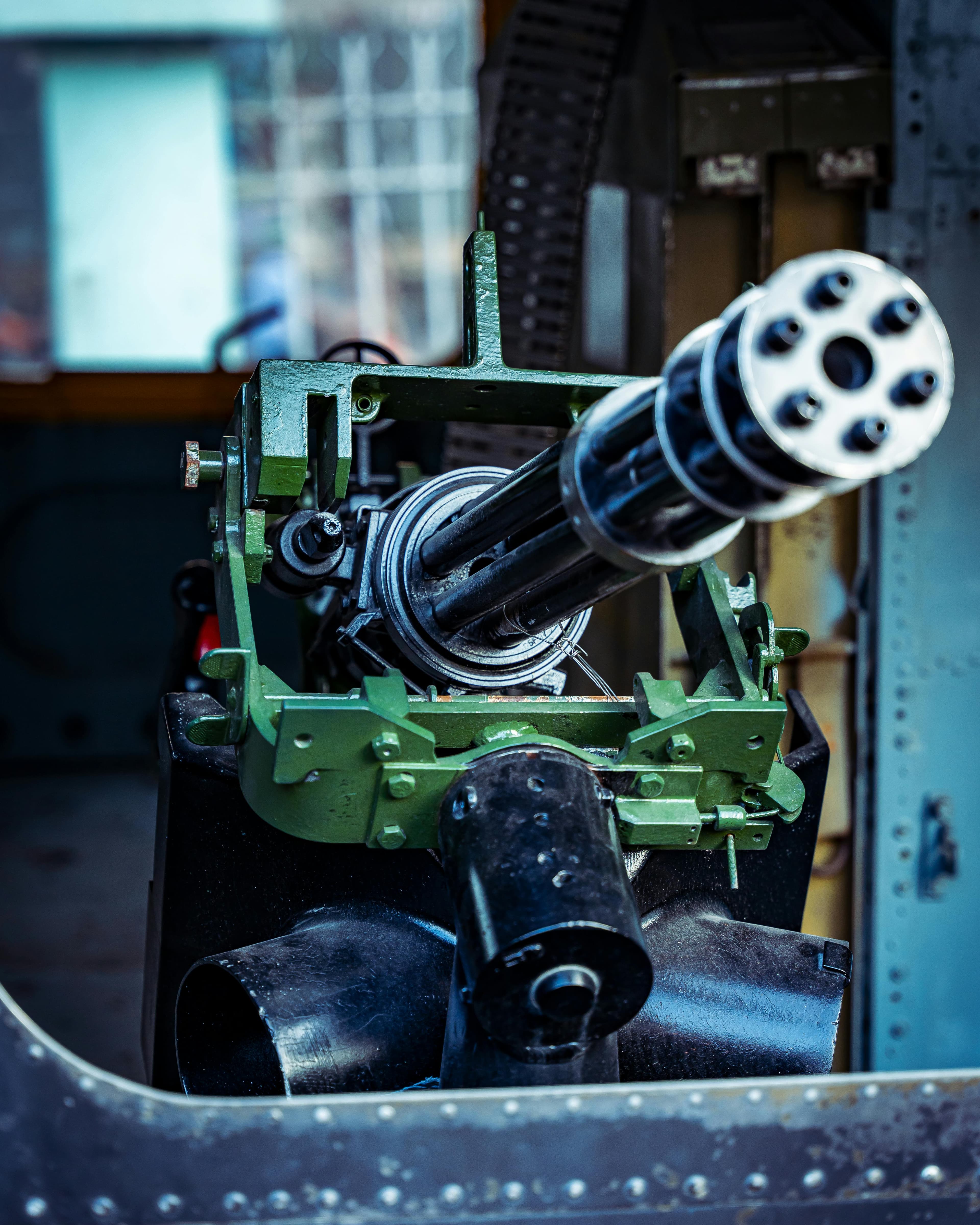 Machinegun Mobile Hero